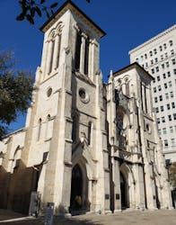 Historic churches walking tour in San Antonio